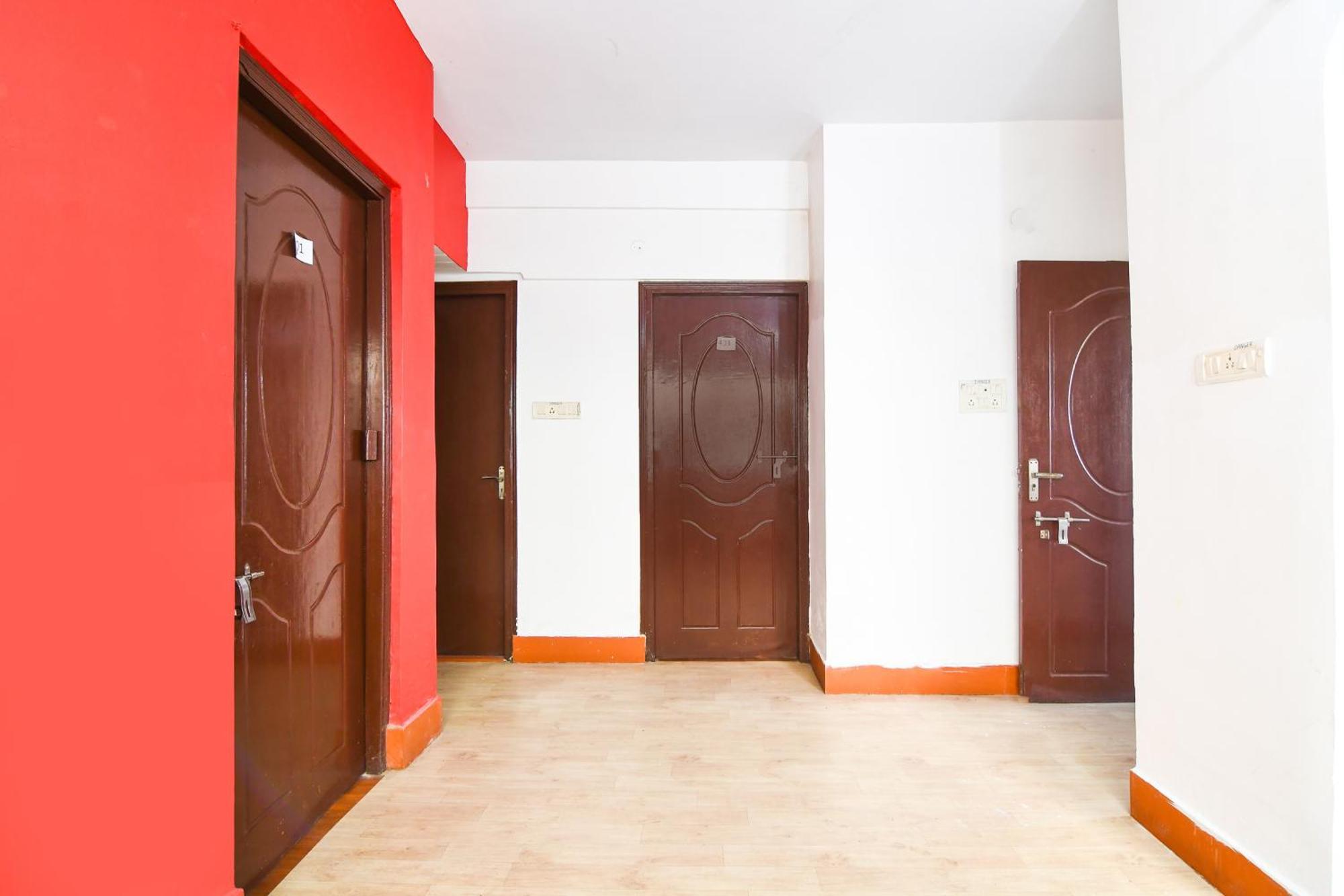 Hotel O Biswa Bangla Sarani Калькутта Экстерьер фото