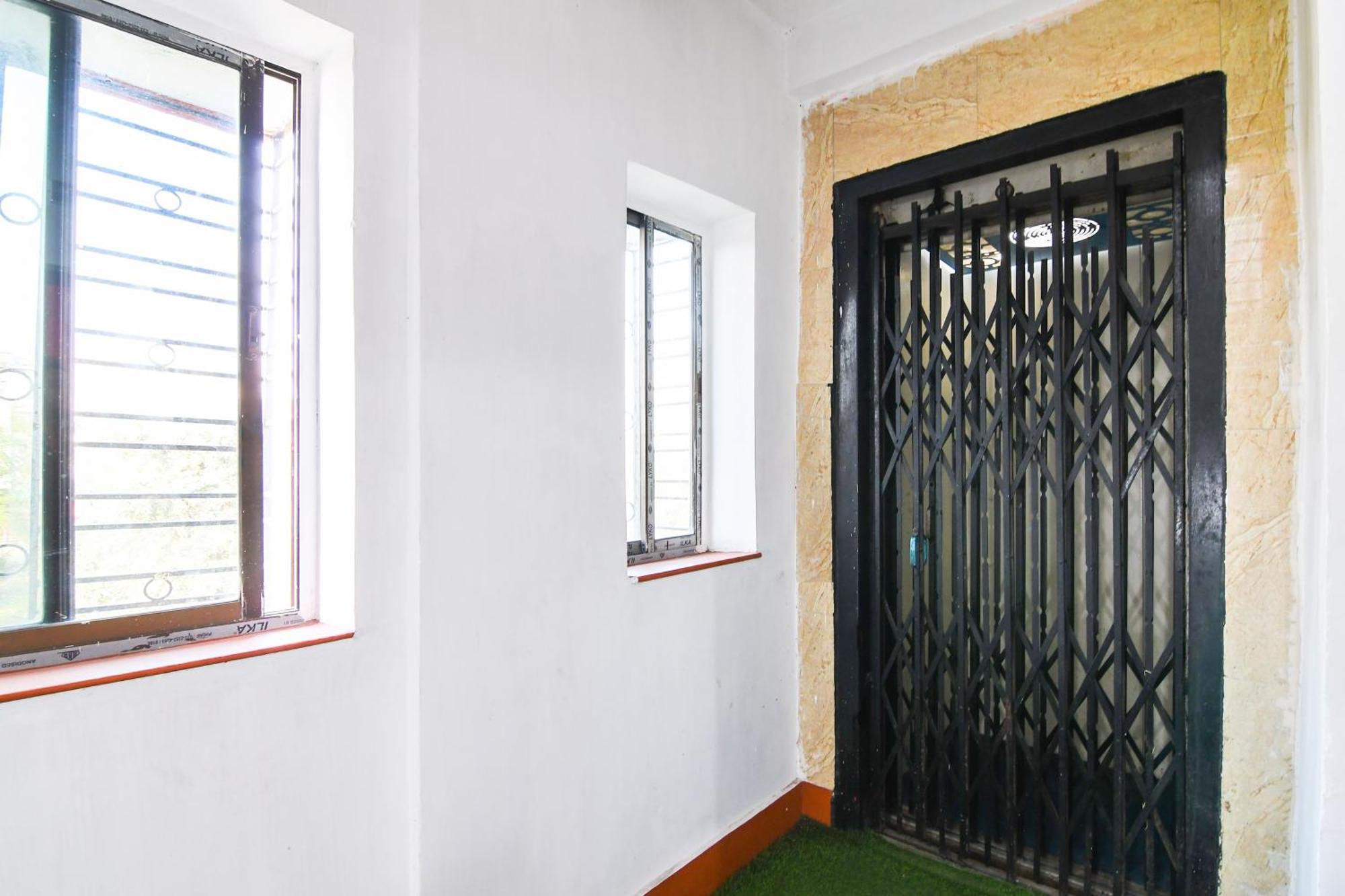 Hotel O Biswa Bangla Sarani Калькутта Экстерьер фото